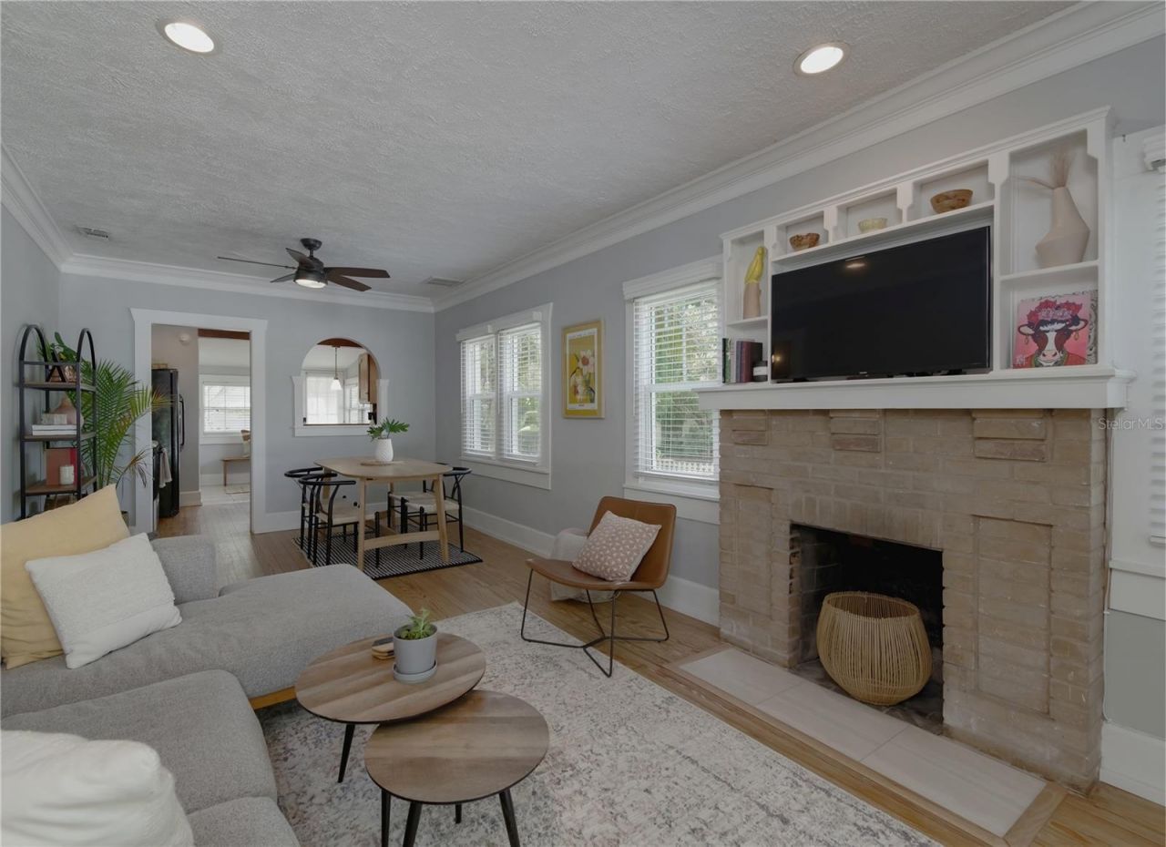 1201 Highland Street N, Saint Petersburg, FL 33701 Photo