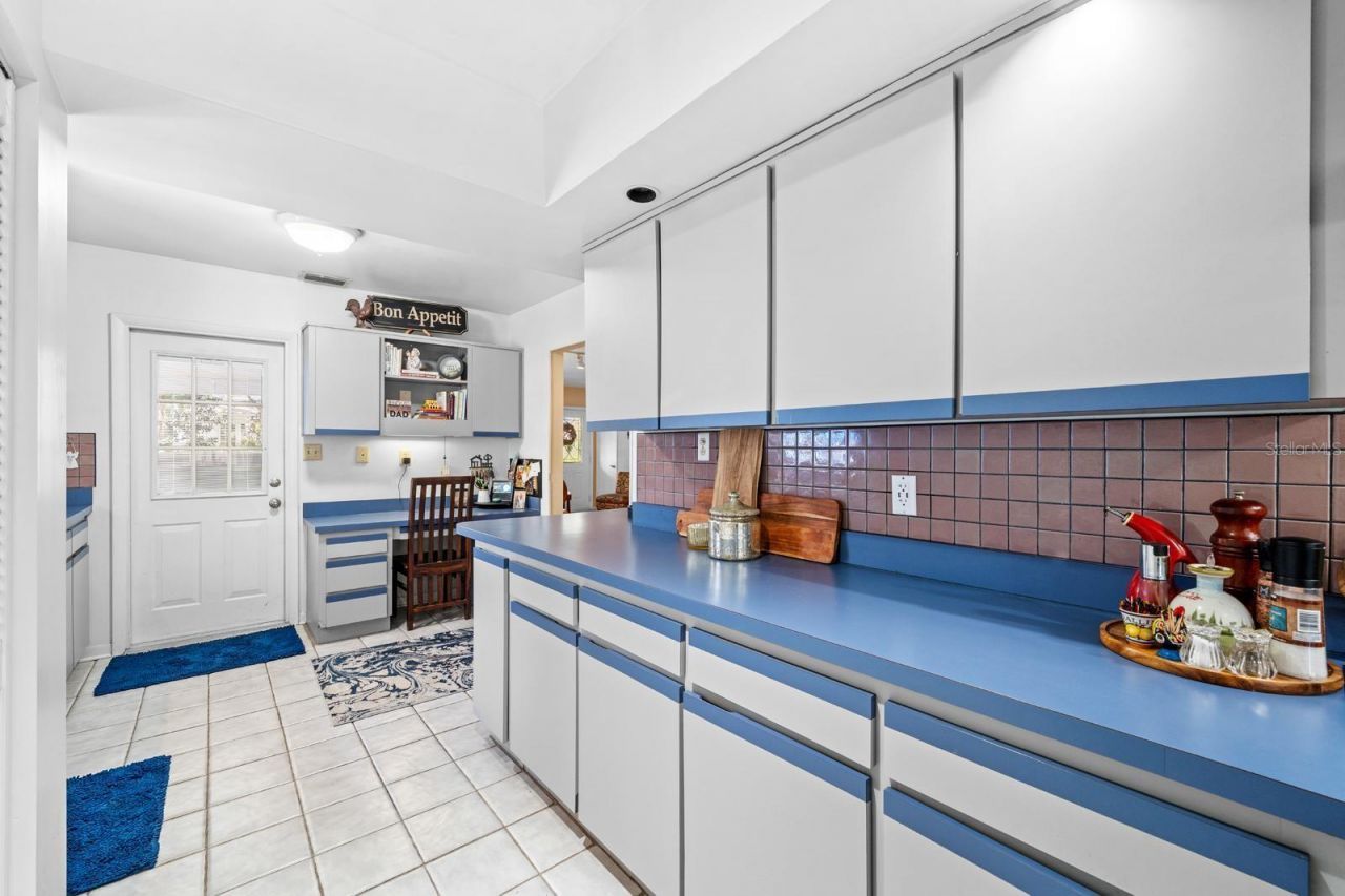 4606 S Esperanza Avenue, Tampa, FL 33611 Photo