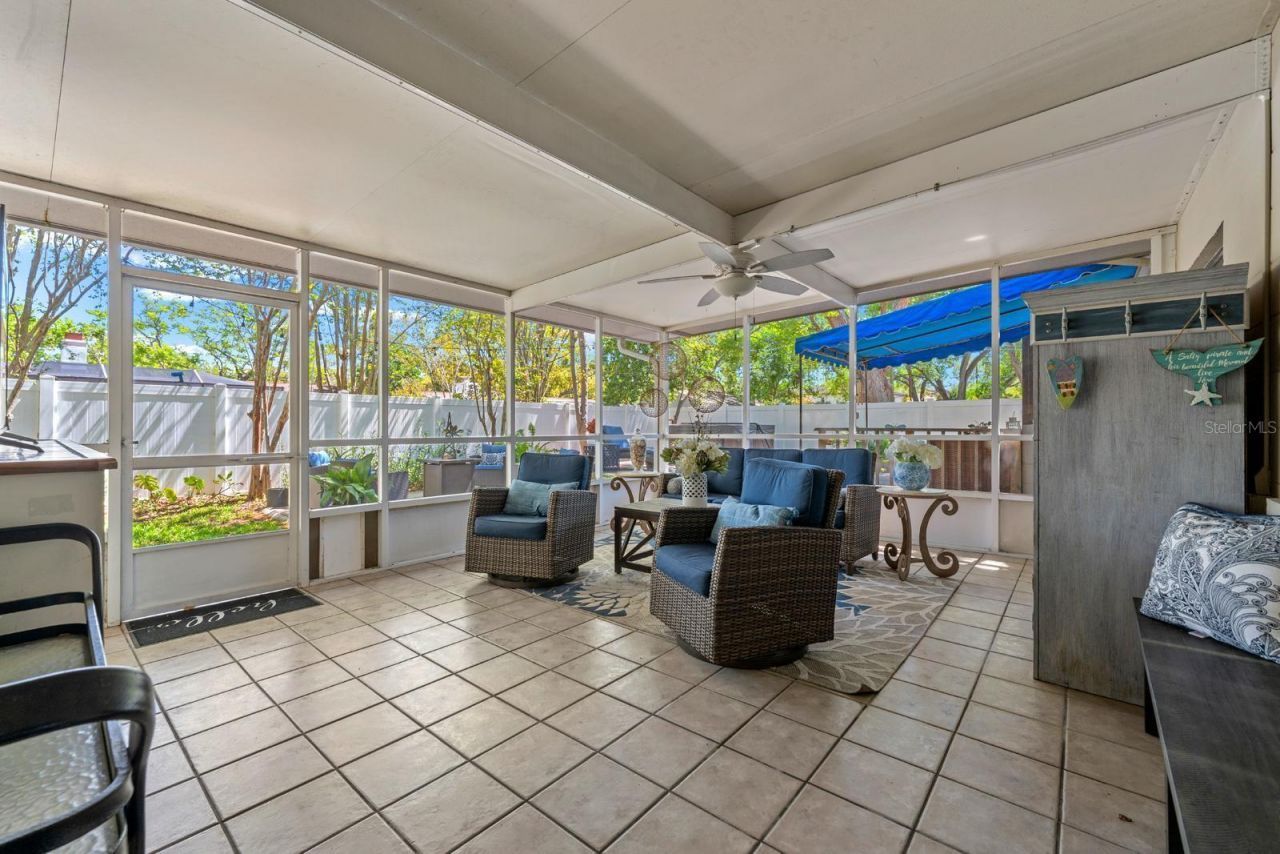 4606 S Esperanza Avenue, Tampa, FL 33611 Photo