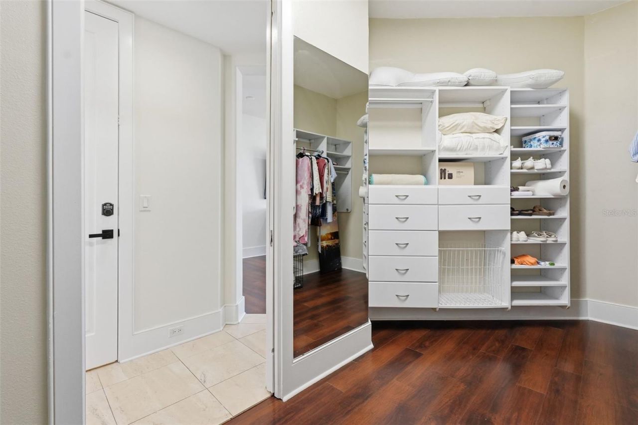 42 Midway Island, Clearwater, FL 33767 Photo