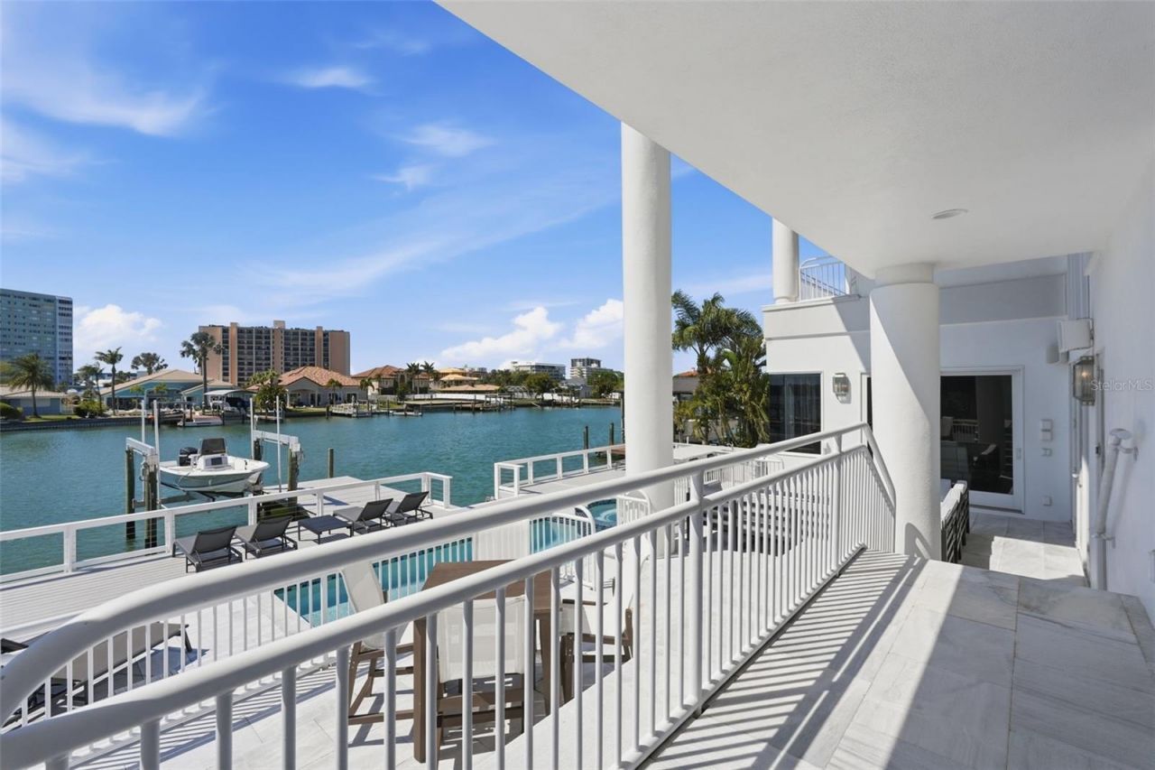 42 Midway Island, Clearwater, FL 33767 Photo