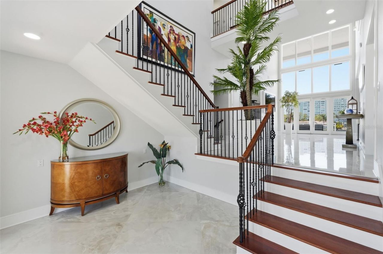 42 Midway Island, Clearwater, FL 33767 Photo