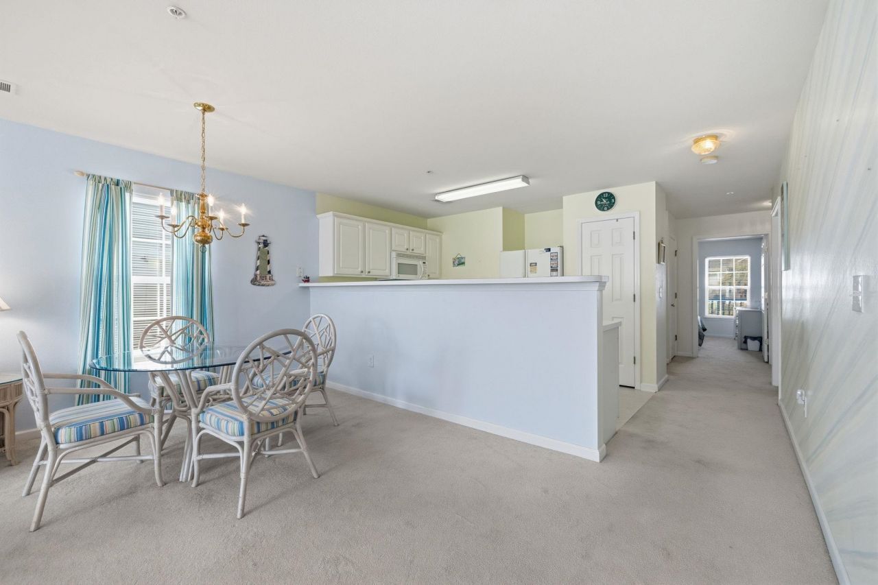 1230 River Oaks Dr.  Photo 14