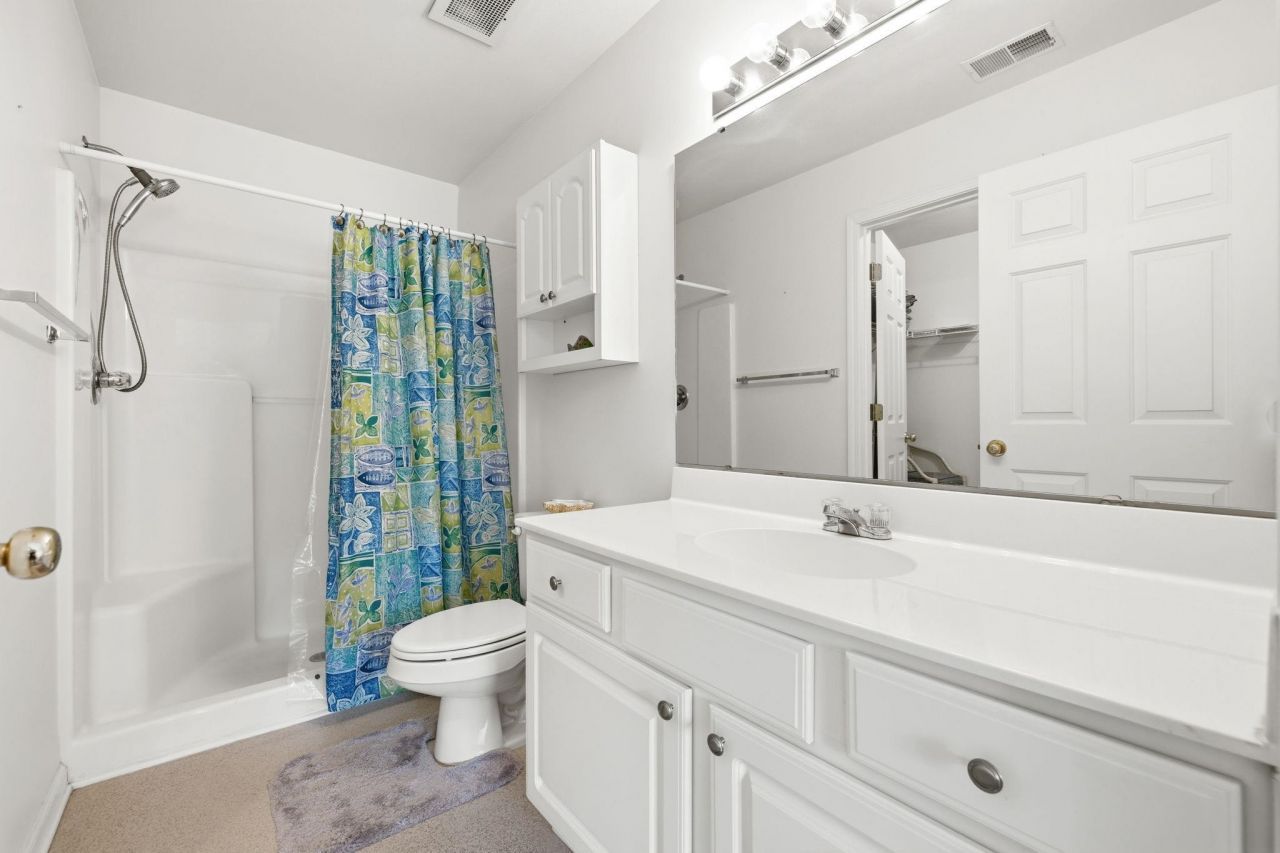 1230 River Oaks Dr.  Photo 24