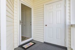 1230 River Oaks Dr.  photo 4