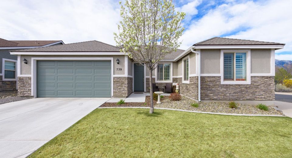 739 E Cottage Loop, Gardnerville, NV 89460 Photo