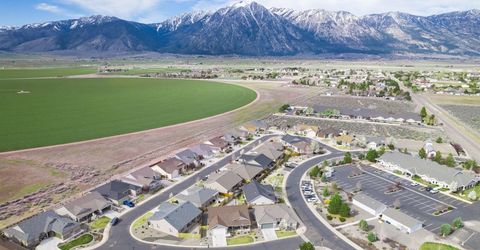 739 E Cottage Loop, Gardnerville, NV 89460 Photo