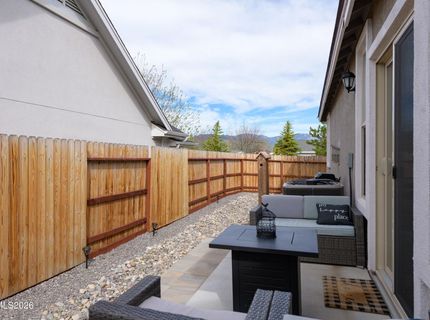 739 E Cottage Loop, Gardnerville, NV 89460 Photo