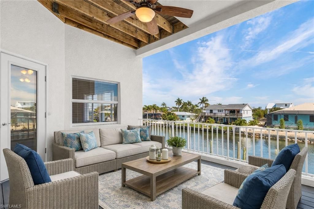 3100 Stringfellow Rd, Unit 4, Saint James City, FL 33956 Photo