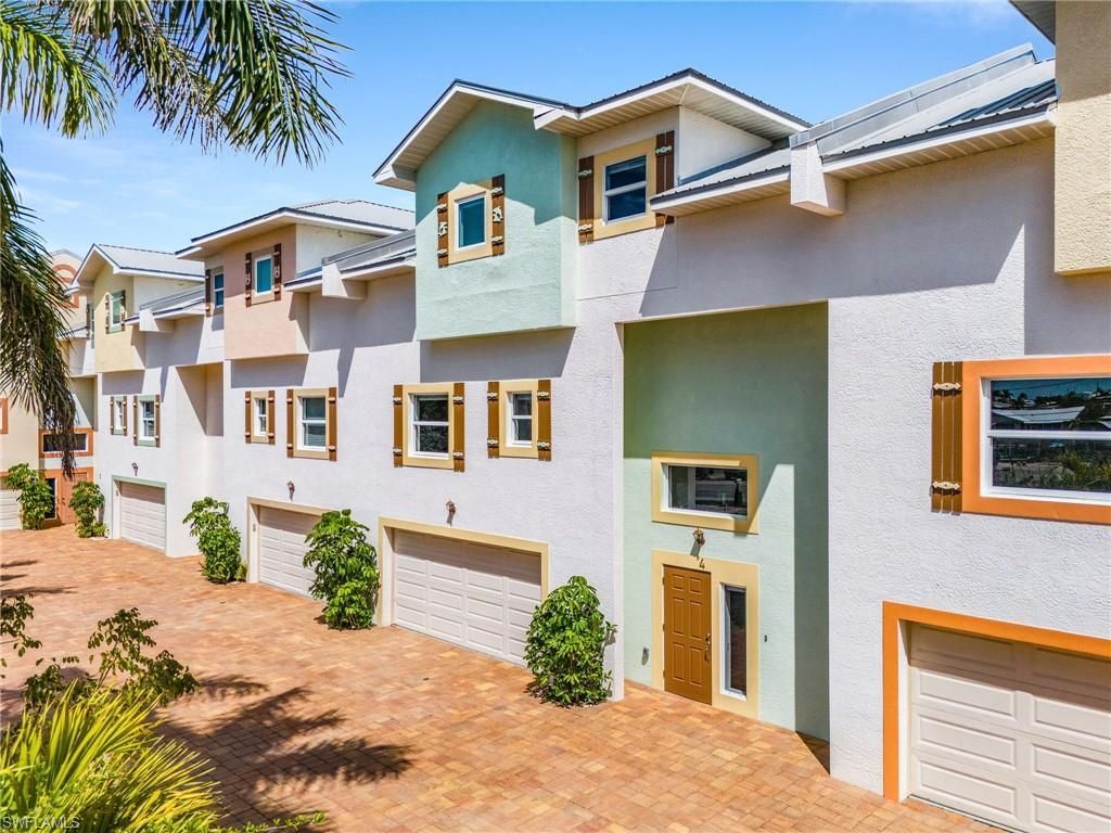 3100 Stringfellow Rd, Unit 4, Saint James City, FL 33956 Photo