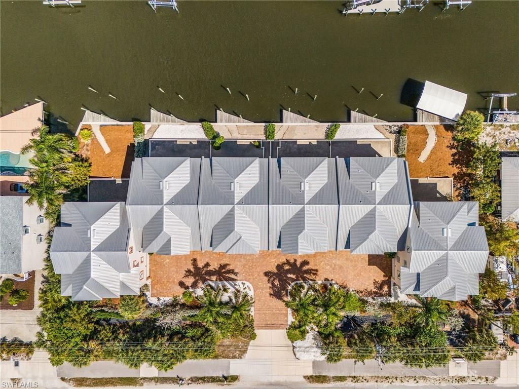 3100 Stringfellow Rd, Unit 4, Saint James City, FL 33956 Photo