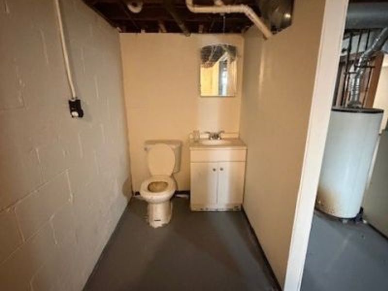 1561 Bradford, Warren, OH 44485 Photo 14