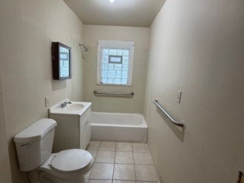 1561 Bradford, Warren, OH 44485 Photo 8