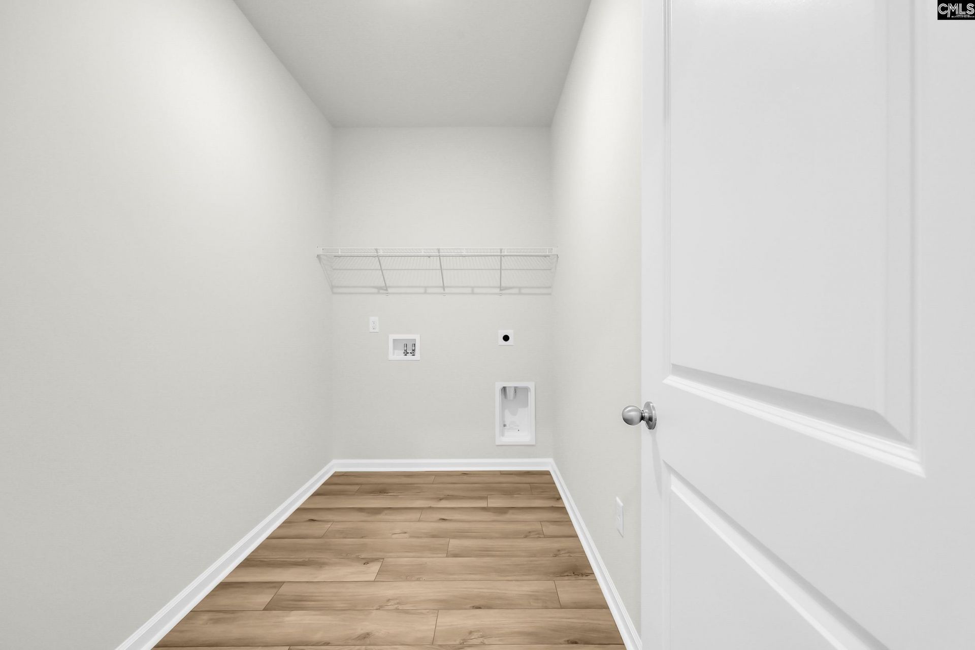 2173 Allan Crest Road Photo 10