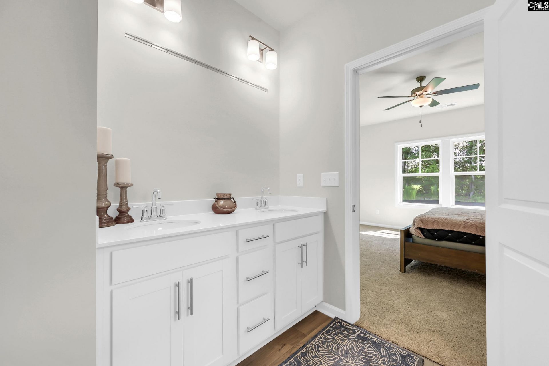 2173 Allan Crest Road Photo 15