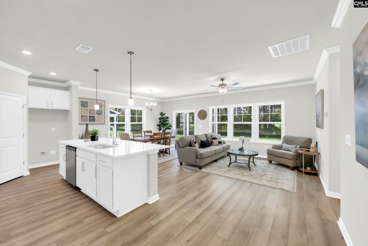 2173 Allan Crest Road  Photo 16