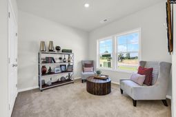 2173 Allan Crest Road photo 4