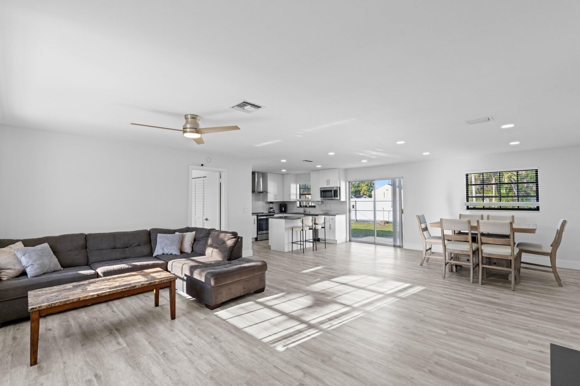 1713 Roy Drive, West Palm Beach, FL 33415 Photo