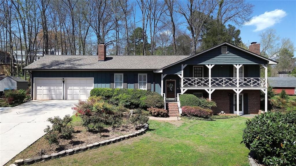 70 Oakridge Drive Se, Cartersville, GA 30121 Main Photo