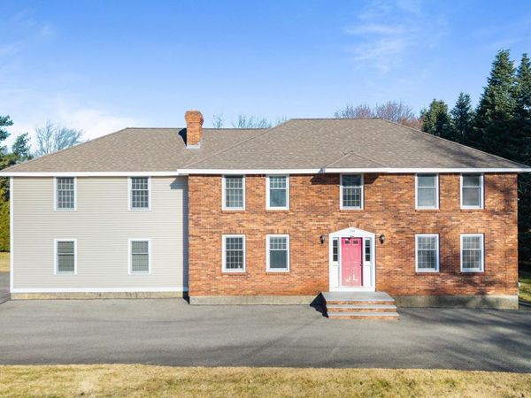 100 School Street, Salem, NH 03079