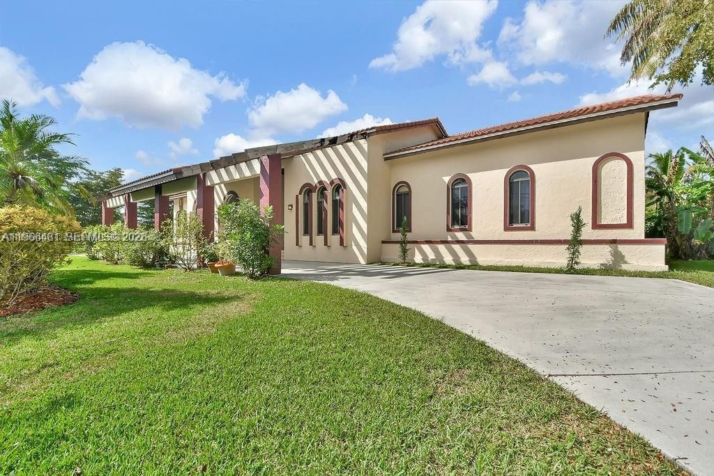 5425 SW 190th Ave, Unit 1, Southwest Ranches, FL 33332 Photo