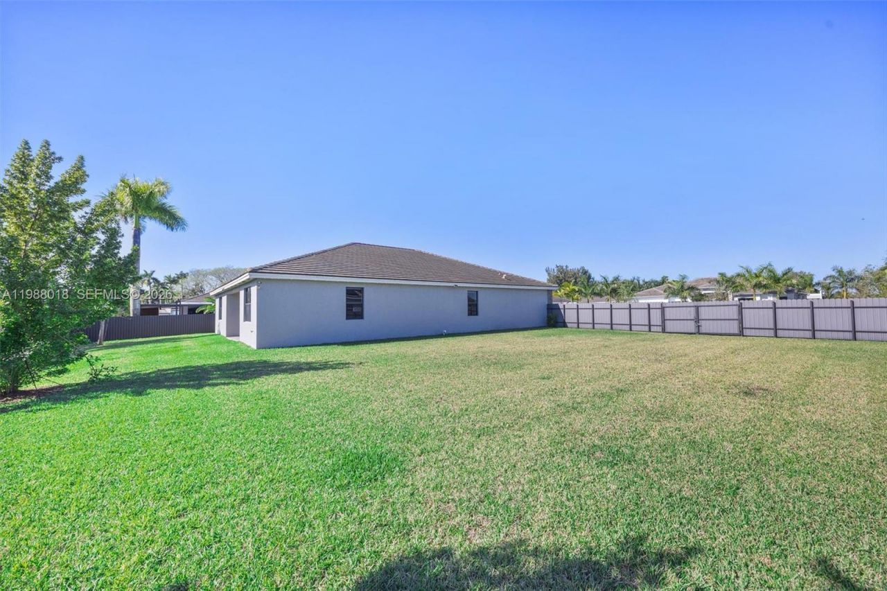 29377 SW 178th Ct , Homestead, FL 33030 Photo