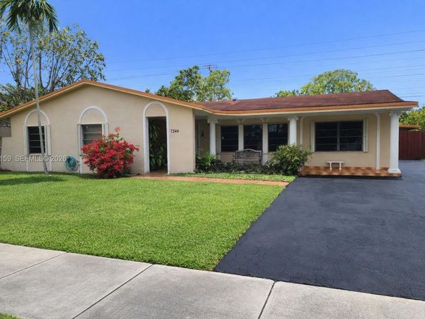 7344 SW 135th Ct, Miami, FL 33183