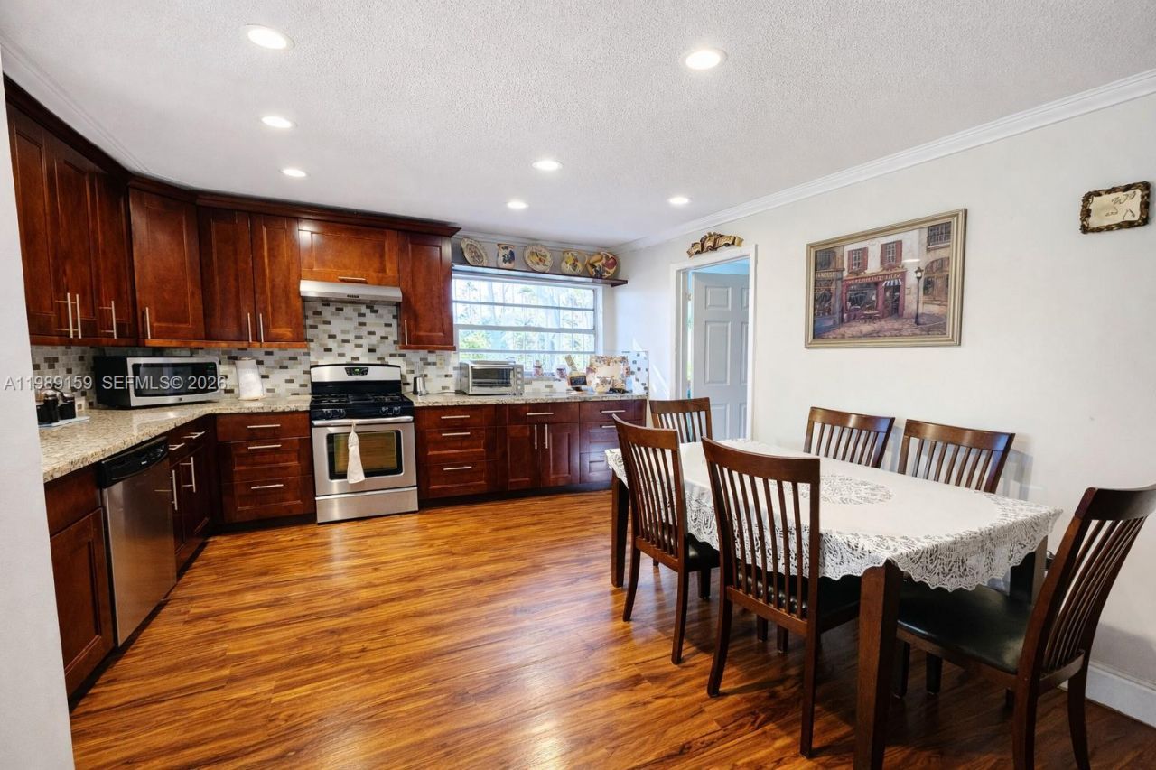 7344 SW 135th Ct, Miami, FL 33183 Photo