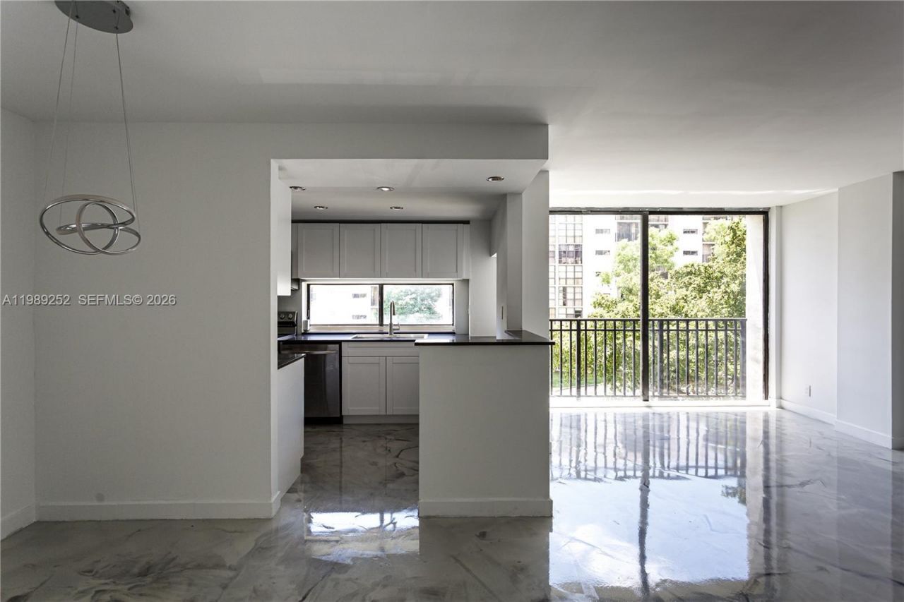 Please Call For Address, Unit 428, Sunny Isles Beach, FL 33160 Photo