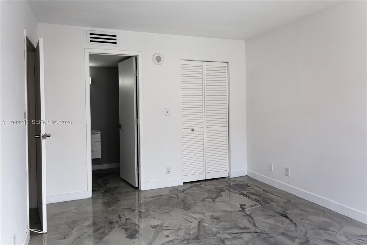 Please Call For Address, Unit 428, Sunny Isles Beach, FL 33160 Photo