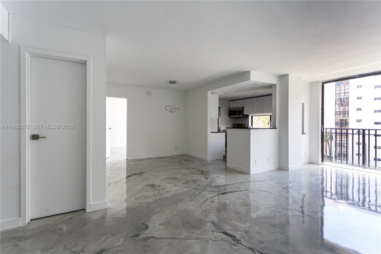 Please Call For Address, Unit 428, Sunny Isles Beach, FL 33160 Photo
