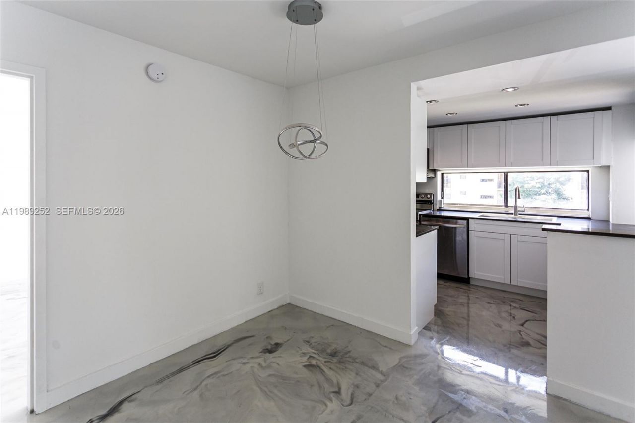 Please Call For Address, Unit 428, Sunny Isles Beach, FL 33160 Photo