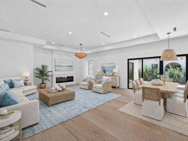 888 Sandpiper Lane, Vero Beach, FL 32963