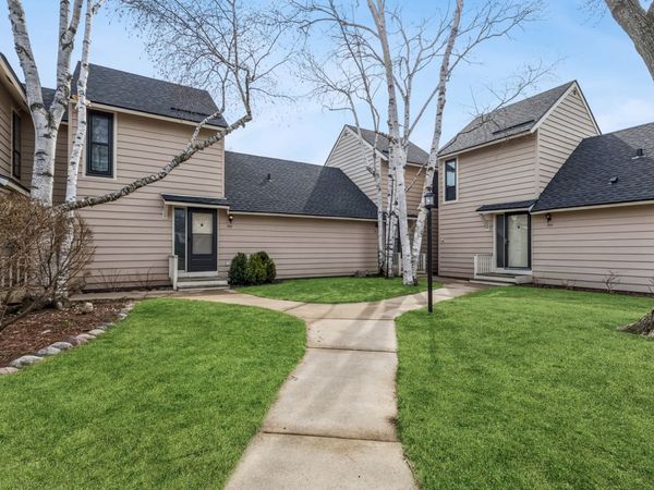 749 Shepard Court , Unit 749, Gurnee, IL 60031