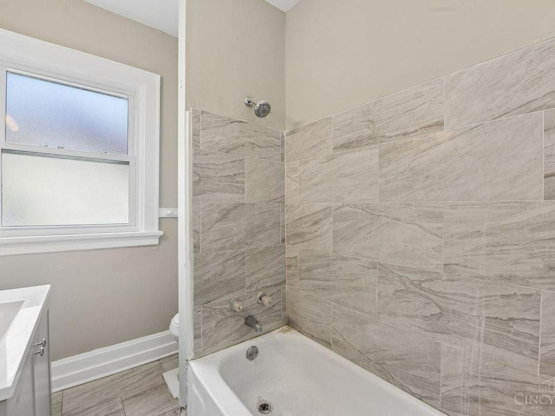 3543 Wilson Avenue, Cincinnati, OH 45229 Photo 32