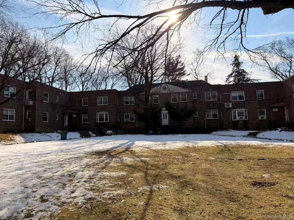 138-22 78th Avenue, Unit 40F, Kew Garden Hills, NY 11367