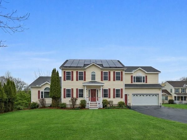 16 Windsor Rd, Shirley, MA 01464
