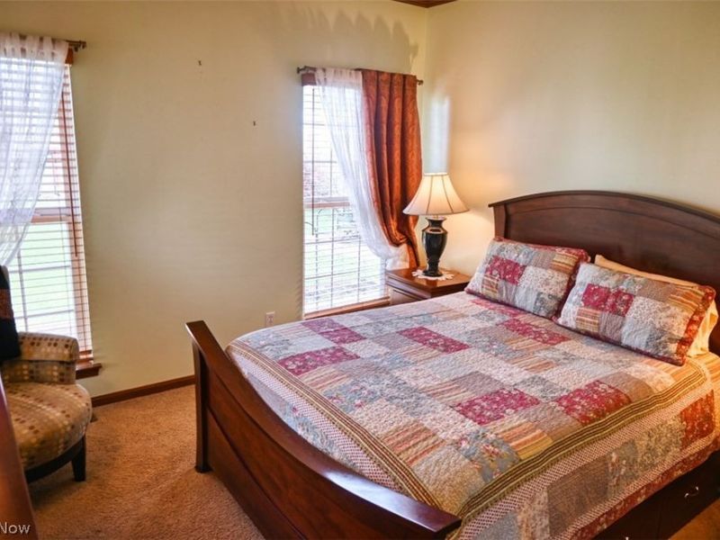 3932 Courtyard Drive, Lorain, OH 44053 Photo 11