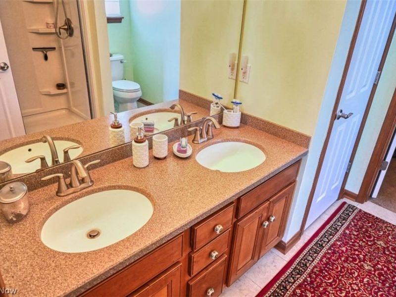 3932 Courtyard Drive, Lorain, OH 44053 Photo 14
