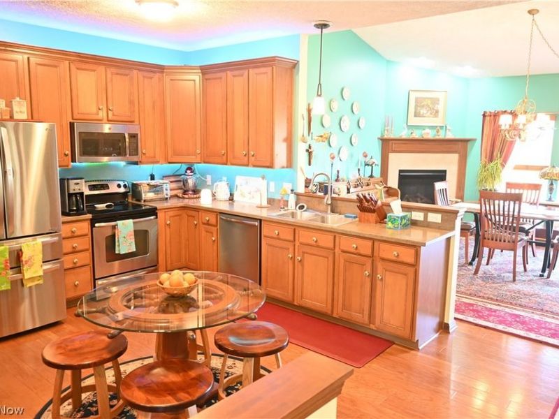 3932 Courtyard Drive, Lorain, OH 44053 Photo 3