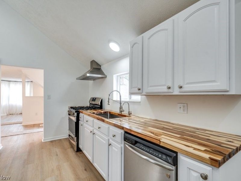 860 Brunsdorph Road, Fairlawn, OH 44333 Photo 12