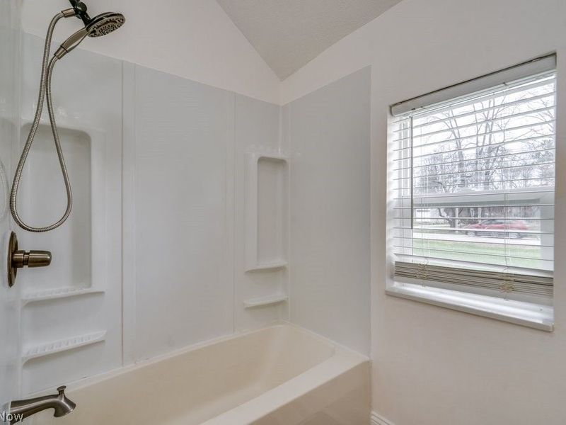 860 Brunsdorph Road, Fairlawn, OH 44333 Photo 22