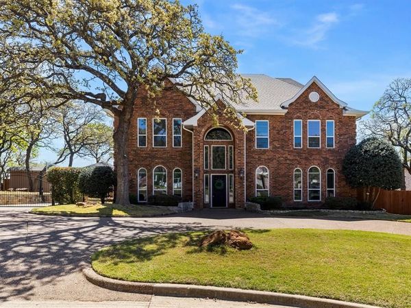 1313 Burgundy Court, Southlake, TX 76092