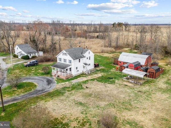 430 E PITTSFIELD STREET , PENNSVILLE, NJ 08070