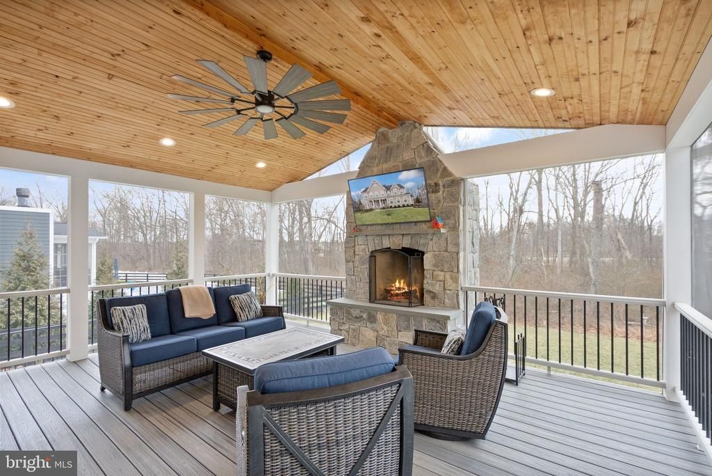 41123 Hickory Hedge Place, Aldie, VA 20105 Main Photo