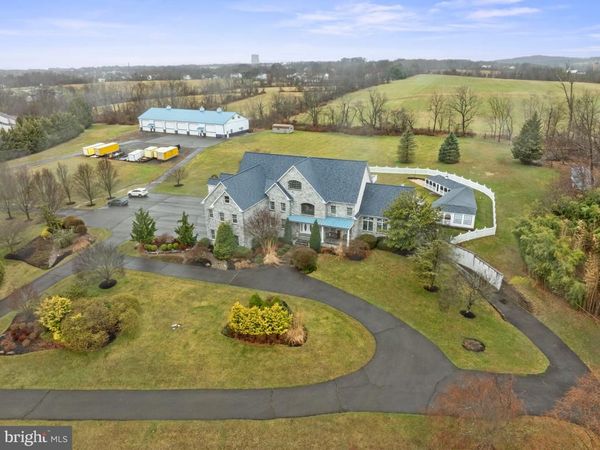 50 WENSEL CIRCLE, SCHWENKSVILLE, PA 19473