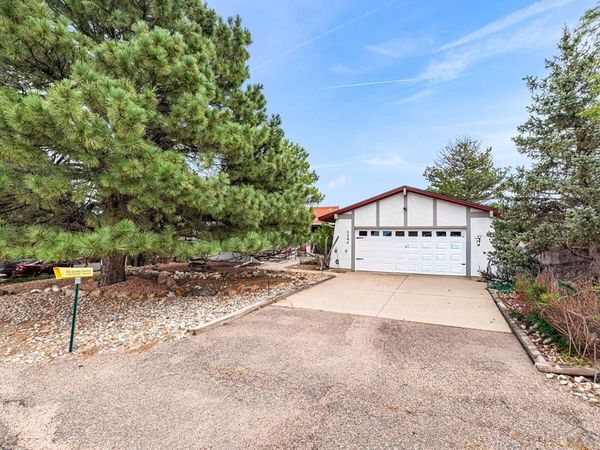 5284 Monte Vista Dr, Colorado City, CO 81019