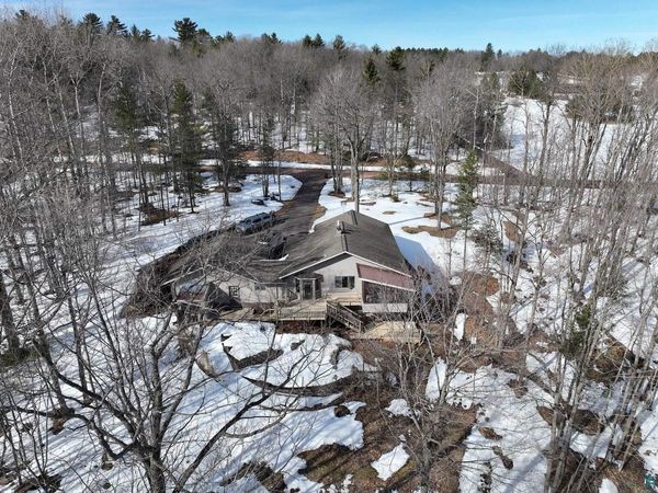 610 Hillside Dr, Washburn, WI 54891