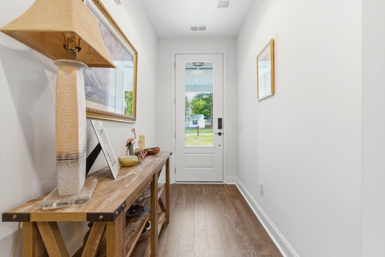 108 Saluda Drive Photo 9