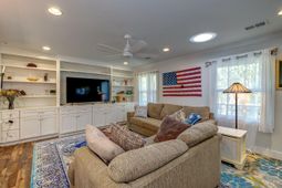 445 Dupre Road photo 4